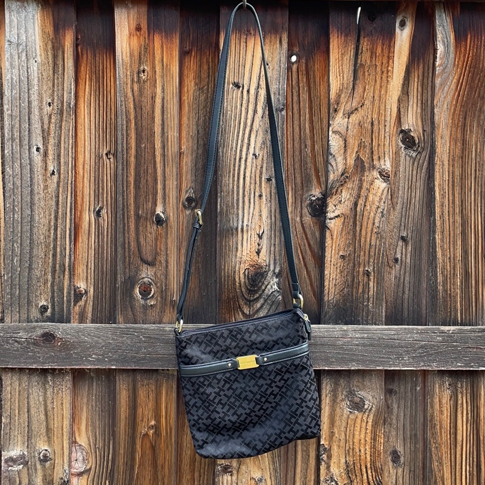 Tommy Hilfiger Crossbody Bag